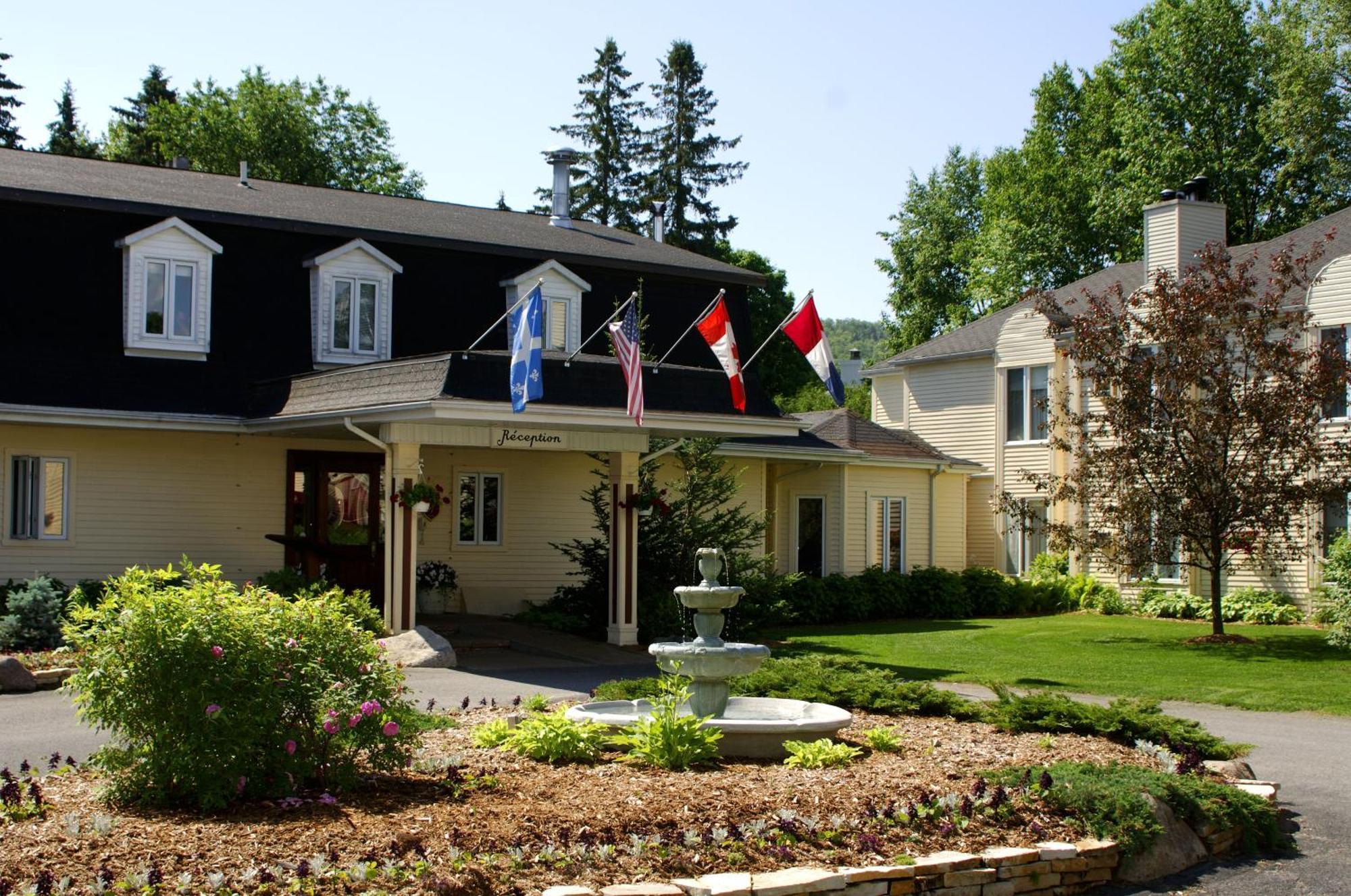 Relais St-Denis Hotel Saint-Sauveur Exterior photo